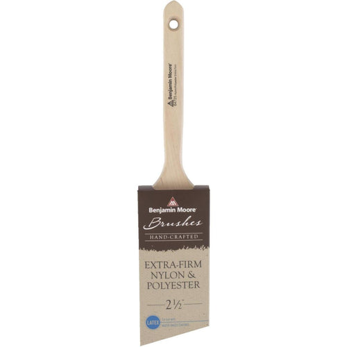 Benjamin Moore 2-1/2 In. Extra-Firm Angle Sash Paint Brush